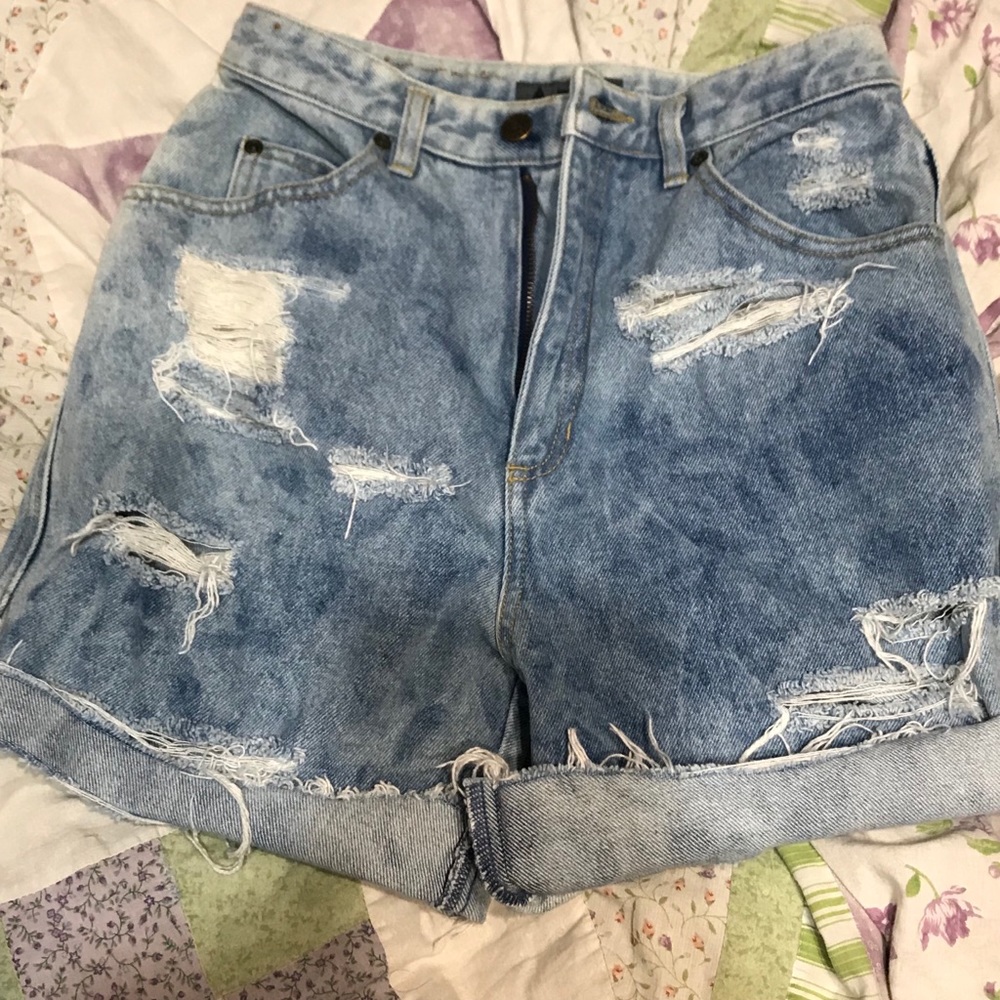 Vintage distressed shorts
